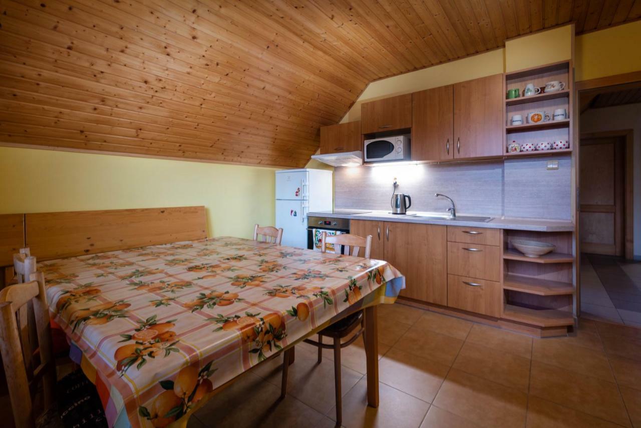Villa Dam Lipótszentmiklós Kültér fotó